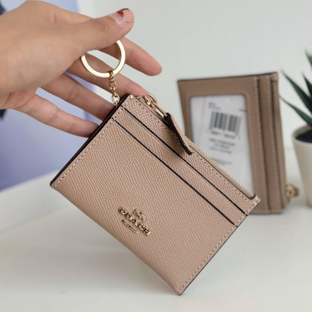 NWT - COACH Mini Skinny ID Case - 88250 Gold/ Taupe- Crossgrain Leather